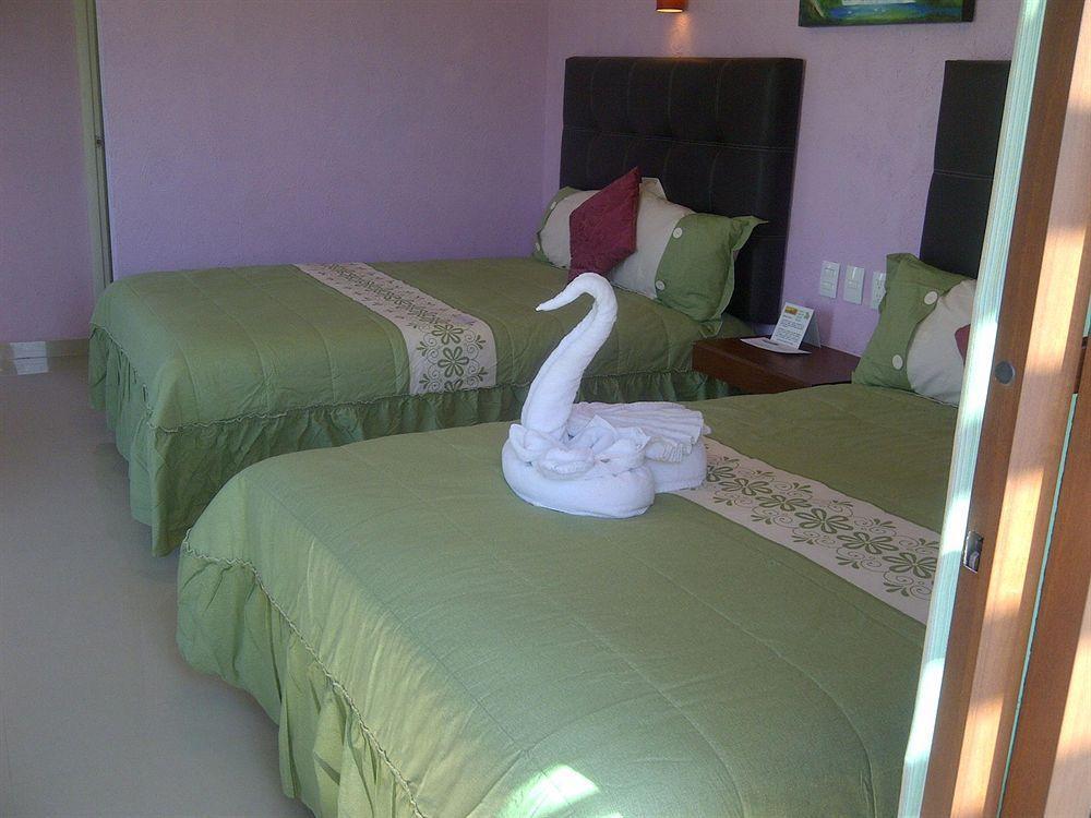 Hotel Isleno Isla Mujeres Exterior photo