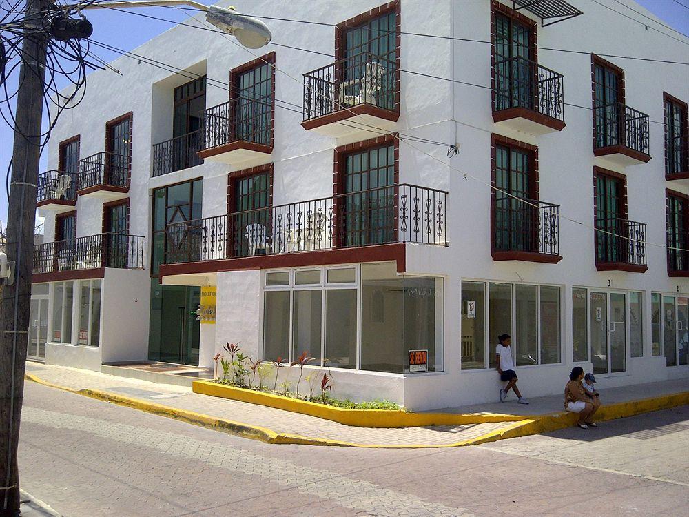Hotel Isleno Isla Mujeres Exterior photo